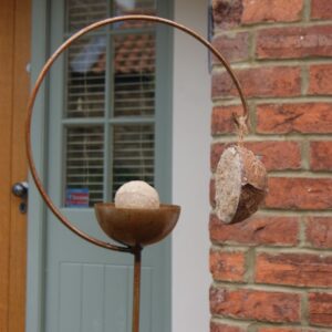 Pole Bird Feeders - Artistic Curved Ball and Hook Bird Feeder