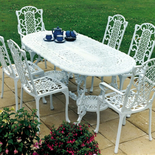 Victorian Grand Table Victorian Grand Table