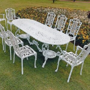 Victorian Maxi Grand Table by Jardine Leisure