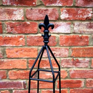 Poppy Forge Fleur de Lys Cleo Obelisks - 3 Sizes
