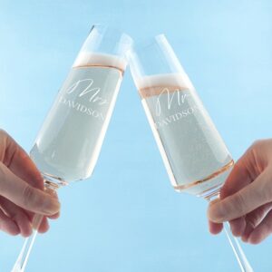 Personalised Couples Champagne Flutes - Beautiful Contemporary Design