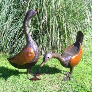 Geese Garden Sculptures - Detailed Recycled Metal Decor with Charm