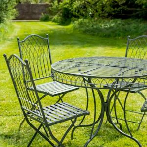 Traditional Patio Set - Elegant Hampton Garden Table & 4 Chairs