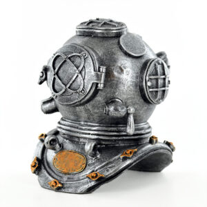 Steampunk Diving Helmet Sculpture