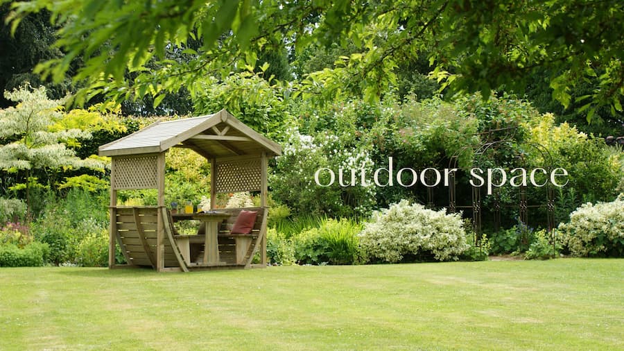 Arbours & Swing Seats
