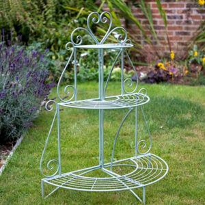 Vintage Garden Etagere | Hearts Woodland Green