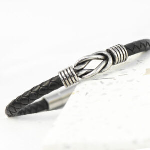 Personalised Mens Infinity Knot Bracelet - Black Leather