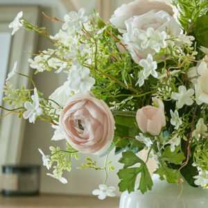 Use of Faux Italian White Bellflower