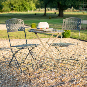 National Trust Oak Leaf Bistro Set | Ascalon Sage Brown