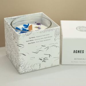 Top Heart and Base Notes Agnes and Cat Moorland Candle